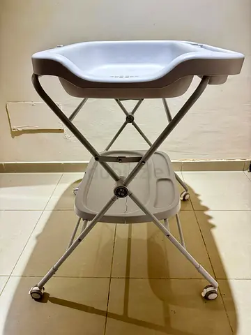 Foldable Baby Bath Tub with Stand and Storage Shelf - Good Condition