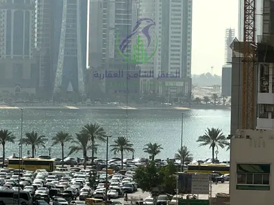 شقة غرفتين وصالة للإيجار السنوي في التعاون الشارقة بسعر 53 ألف للسنة الأولى مع بلكونة وباركينغ مجاني