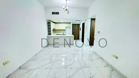 Vacant | Spacious Layout | Ready to Move In