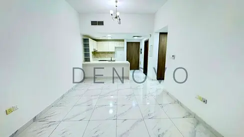 Vacant | Spacious Layout | Ready to Move In