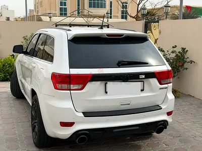 Jeep Grand Cherokee SRT8 2013 | GCC Specs | Performance SUV
