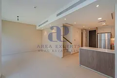 READY TO MOVE | 3BR VILLA | CLOSE TO POOL, PARK, & GYM