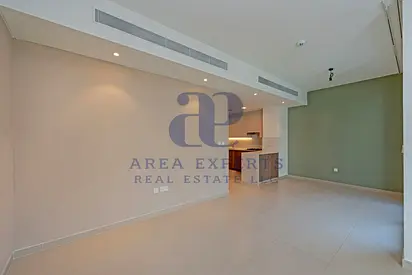 READY TO MOVE | 3BR VILLA | CLOSE TO POOL, PARK, & GYM