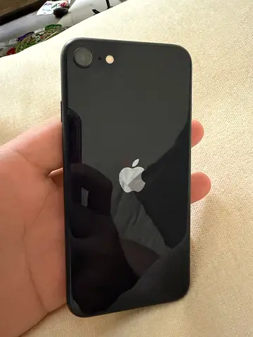 iPhone SE 3 (2022) 64GB Midnight - Battery 94%