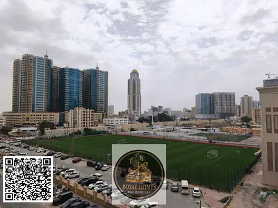 عرض مميز: شقة (غرفة وصالة) للبيع بمساحة واسعة وسعر مغرٍ في موقع متميز بأبراج الراشدية (عجمان) - إطلالة على الاستاد.