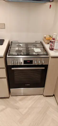 Bosch Series 8 Top Gas Oven Electric Digital Cooking Range Latest Version 60cm