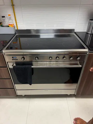 Smeg Electric ceramic stove 90x60cm