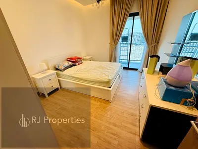 LUXURY FURSHED 3BHK WITH SEA VIEW WARDROBE TWO PARKING