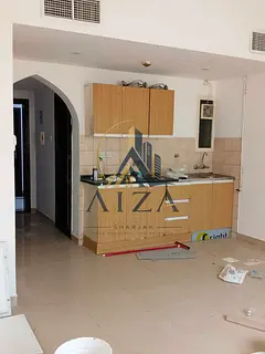 Good deal studio Central AC central gas just in rent only 22k