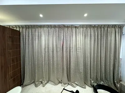 FujiKawa motorized 470cm Luxury Blackout Curtains and Rail with Remote Control, green/grey flowers