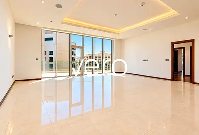 Spacious Layout | Vacant | Beach Access