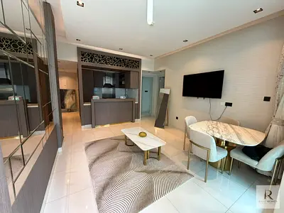 SPACIOUS FULLY FURNISHED | VACANT PERFECT LIVING