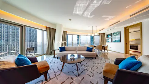Sky Collection | Large Layout | High Floor