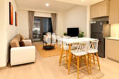 Fully Furnished |Creek Living | Ready to move