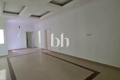 3 Bed Quarter of Villa | Balcony | Unfurnished