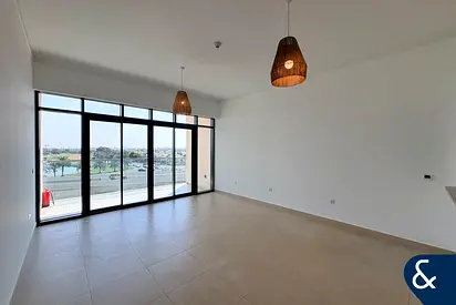 Big Layout | Low Foor | Stunning View