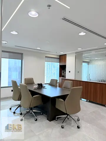 ELEGANT OFFICE SPACE | FURNISHED | PRIME LOCATION | VACANT