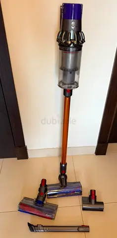 Dyson V10