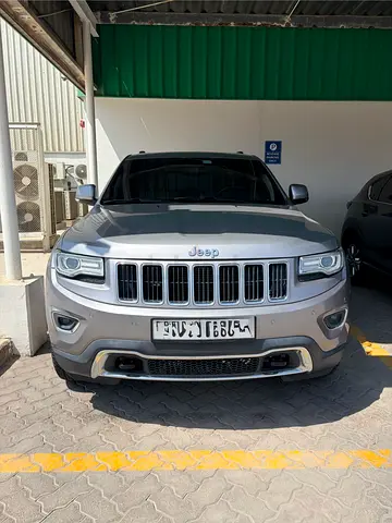 Jeep Cherokee Limited 2015 GCC Specs in Excellent Condition
