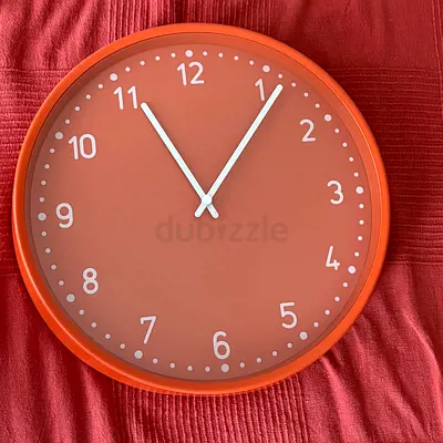 Simple orange round wall clock — 30cm