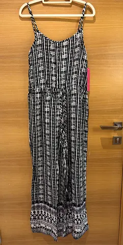Black & white patterned women's jumpsuit - new with tag