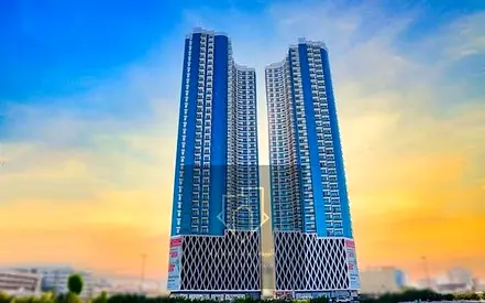 Cash price - Creek view , Full sea view - Prime location - Gym - 2 Parking - Pool inside the tower - Ready to move