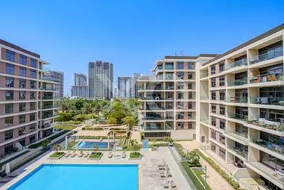 Pool & Park View | Corner | Vacant On Transfer