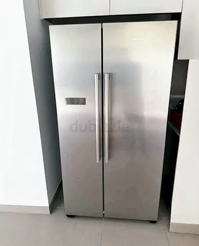 Siemens Premium Side-by-Side Refrigerator – 90 cm Wide – 180 cm High