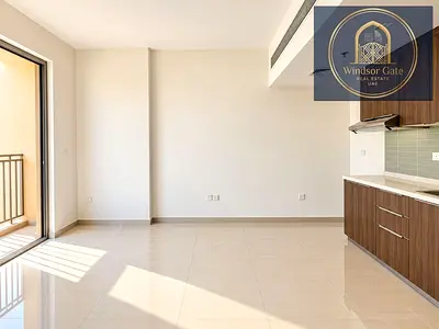 ✨ ستوديو أنيق مع بلكونة خاصة | 370 قدم² | وروود – الزاهية | 35 ألف