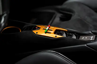 صورة مصغرة 18 لـ 2023 Ferrari 296 GTS