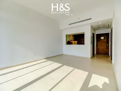 Vacant 1BR | The Hills | 878 Sq. Ft.