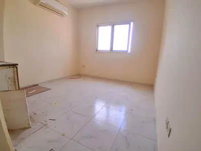 Lavish studio good building near school rent 19k