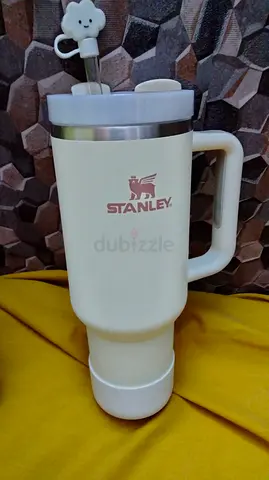 Stanley insulated travel mug with straw and handle - 1pc