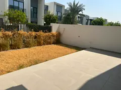For sale hot deal ready townhouse /3BR with maid room /rented