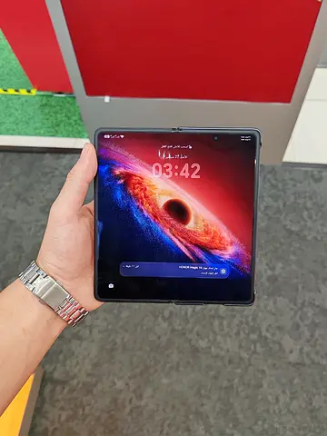 Foldable Honor Magic V6- brand new