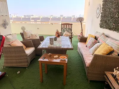 Outdoor rattan patio sofa set with coffee table, 2 chairs- good condition