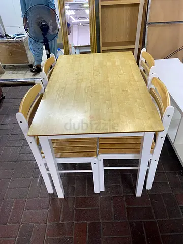 4-Seater Dining Se
