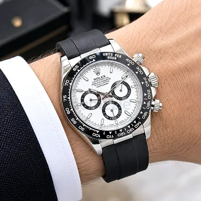 Rolex Cosmograph Daytona with White Dial on Rubber Strap