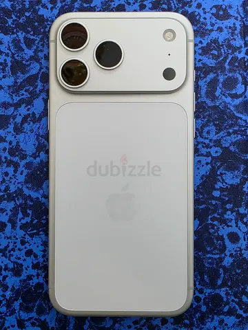 Apple iPhone 17 Pro Max (256GB) - Silver Color, Excellent Condition