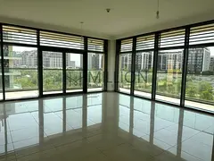 Vacant | Prime Location | Spacious Unit