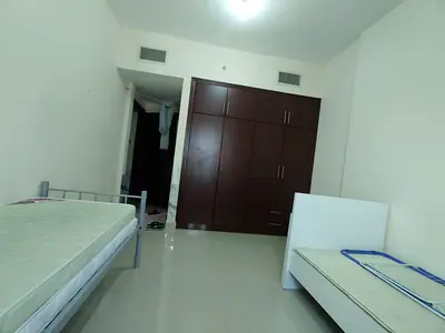 FURNISHED MASTER BEDROOM WITH ATTACHED BATH FOR EXECUTIVE BACHILOR IN SHABIYA 12