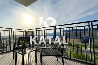 Fully Furnished| Corner 3BR+M| Sea World View