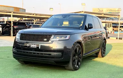 2025 Land Rover Range Rover SE P530 V8
