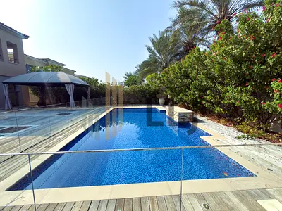 Upgraded Villa | Landscaped Garden and Swimming Pool