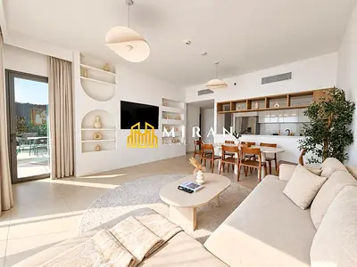 Burj Khalifa View | 3 Bedroom+maid| Downtown stunningly furnished