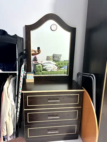 Dresser with Mirror and 3 Drawers + Stool - Dark Wood