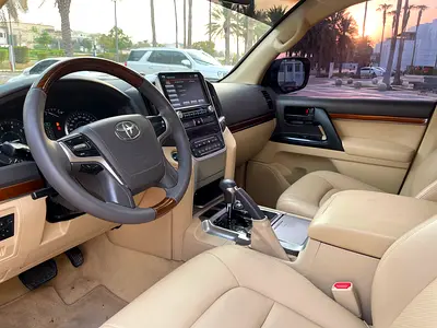 2016 Toyota LAND CRUISER — миниатюра 19