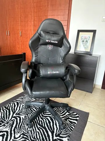SkyTouch Gaming Chair / Office chair