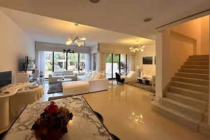 Ready To Move 4 bed | Fully furnished | Luxury