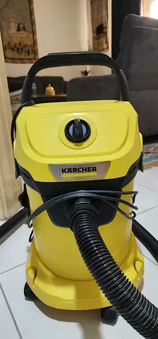 Kärcher Wet & Dry Vacuum Cleaner - Compact, Good Working Condition